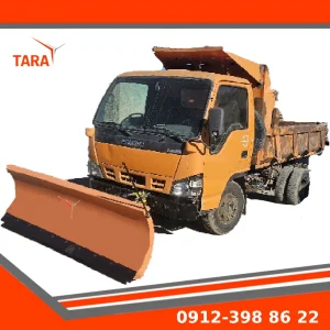 برفروب کامیونت ایسوزو برای برفروبی معابر